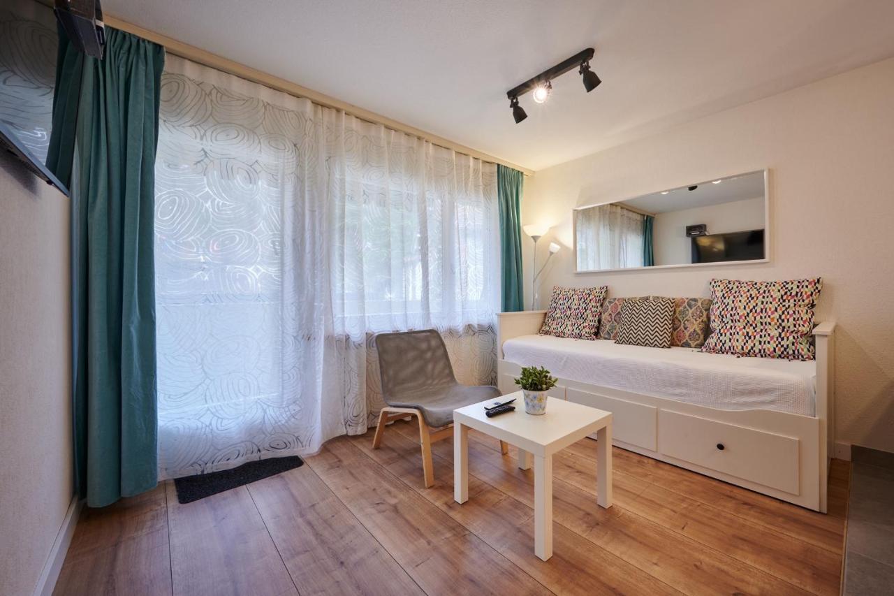 Stay Switzerland Apartments Entrelagos Exterior foto